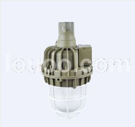 Bad82 L150W隔爆型防爆燈 在危險環境中的安全照明解決方案